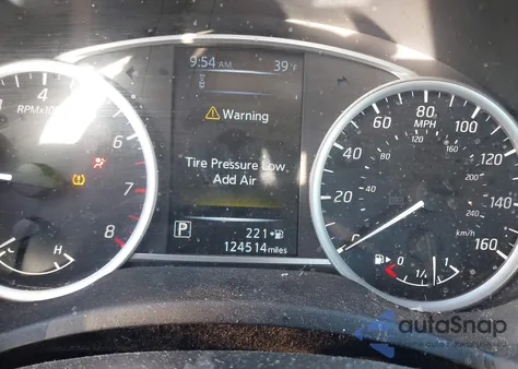 2018 Nissan Sentra S z USA, uszkodzony, nr VIN 3N1AB7AP1JY294280